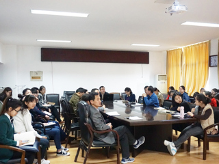 华中师范大学谢晓明教授应邀到raybet官网讲学