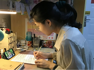 【传承党史知识力量】raybet在线官网组织观看《全国大学生党史知识竞答大会》直播
