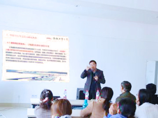 合肥工业大学管理学院院长梁昌勇教授应邀来raybet官网讲学