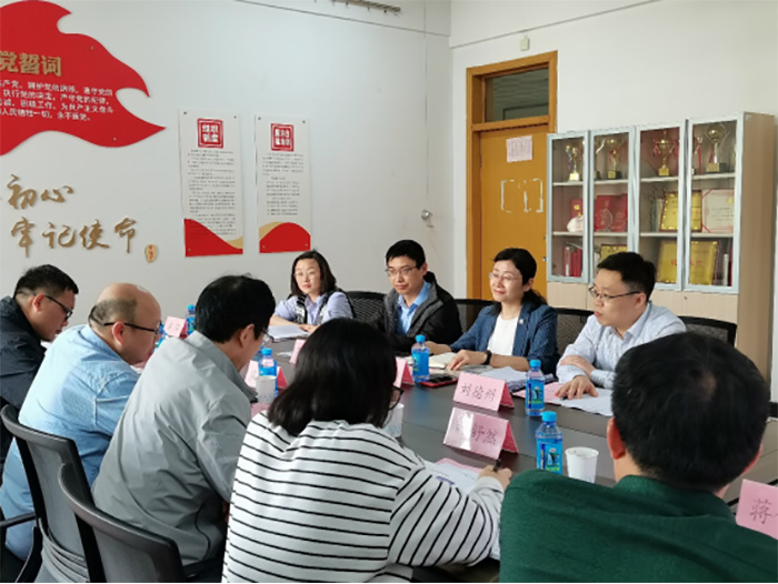 4f92e97946854680af674db32c5547a0.jpg 4f92e97946854680af674db32c5547a0.jpg