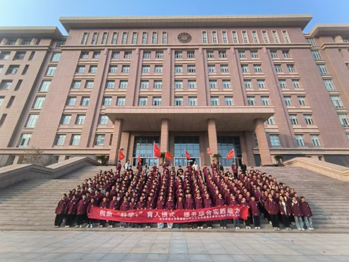 a5bb0af376f44e9a93ca8ab415b6a2f5.jpg a5bb0af376f44e9a93ca8ab415b6a2f5.jpg