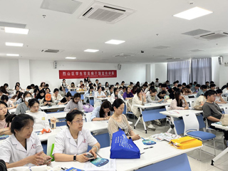 淮北市心理健康知识巡讲团到raybet官网开展心理健康知识宣讲