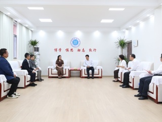 泰国北碧皇家大学校长陈珍妮一行应邀访问raybet官网