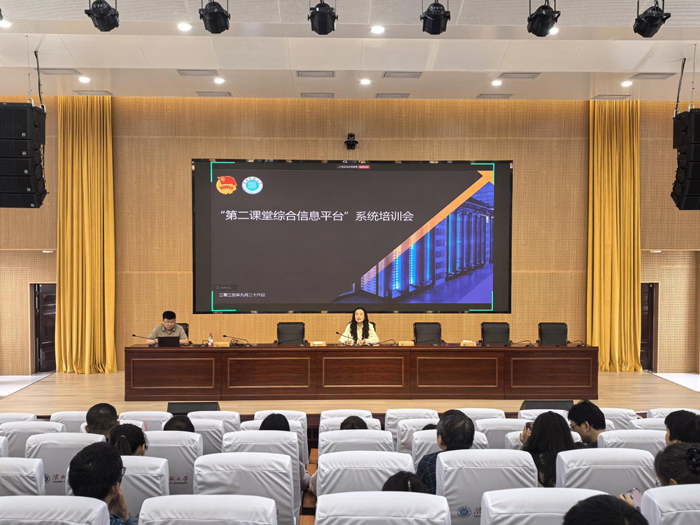 b18b9b5baab9466c86f0420ee85bf6be.jpg b18b9b5baab9466c86f0420ee85bf6be.jpg