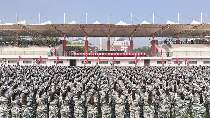 b73e690017674461b3a8153bb6f439b1.jpg b73e690017674461b3a8153bb6f439b1.jpg