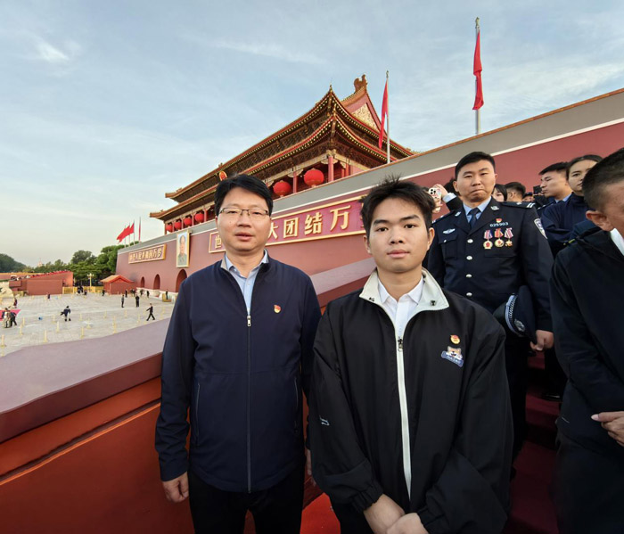 17495d829a814aadbb3242c5711eb1e1.jpg 17495d829a814aadbb3242c5711eb1e1.jpg