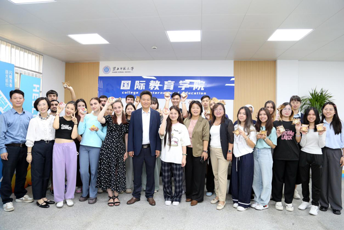 3cb020d55dc443bc8c16b746a3cff41a.jpg 3cb020d55dc443bc8c16b746a3cff41a.jpg